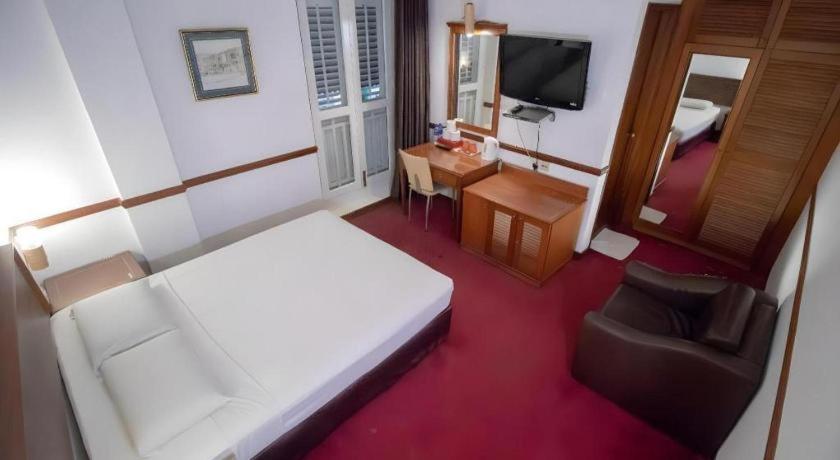 Four Chain View Hotel Singapore Exterior photo